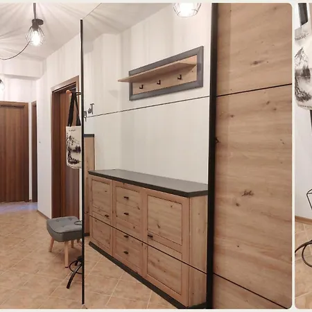 Mountain Delight, 아파트 *